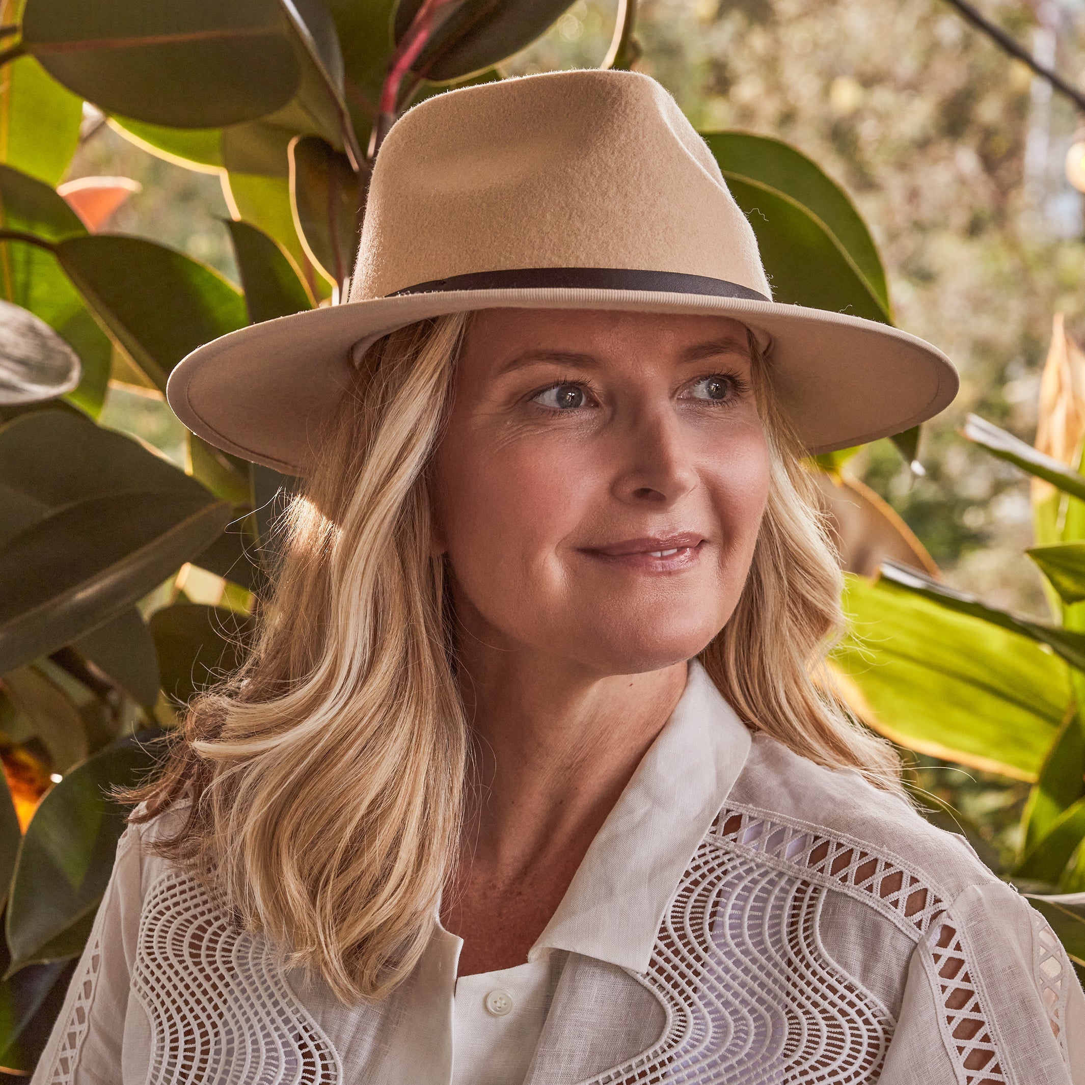  Benadict Fedora Hat - Beige