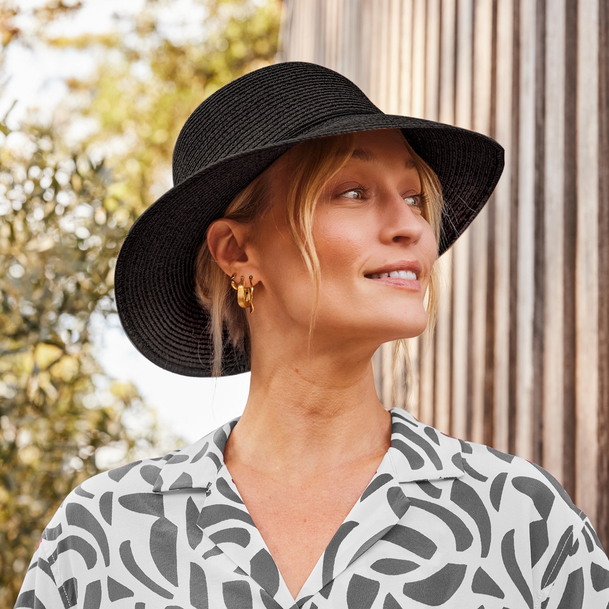  Lacey Bucket Hat - Black