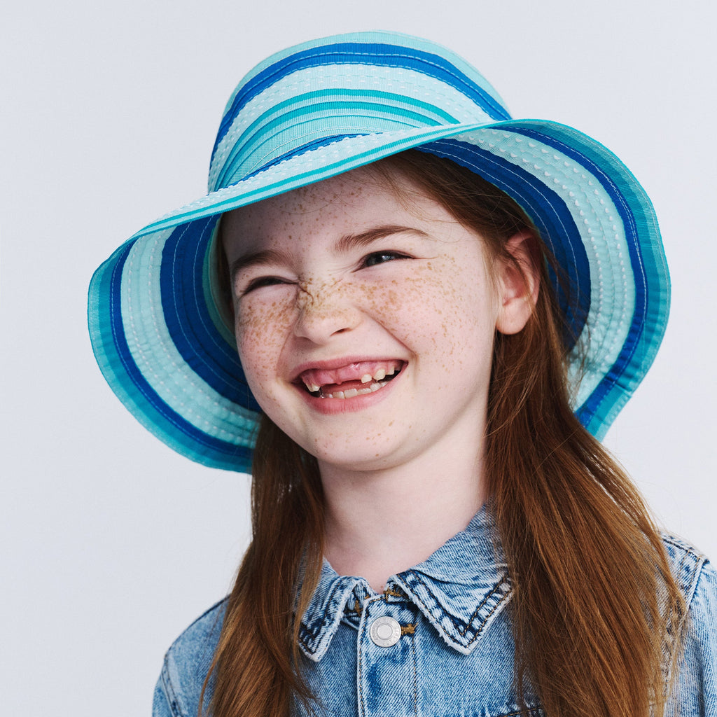  Chloe Bucket Hat - Blue