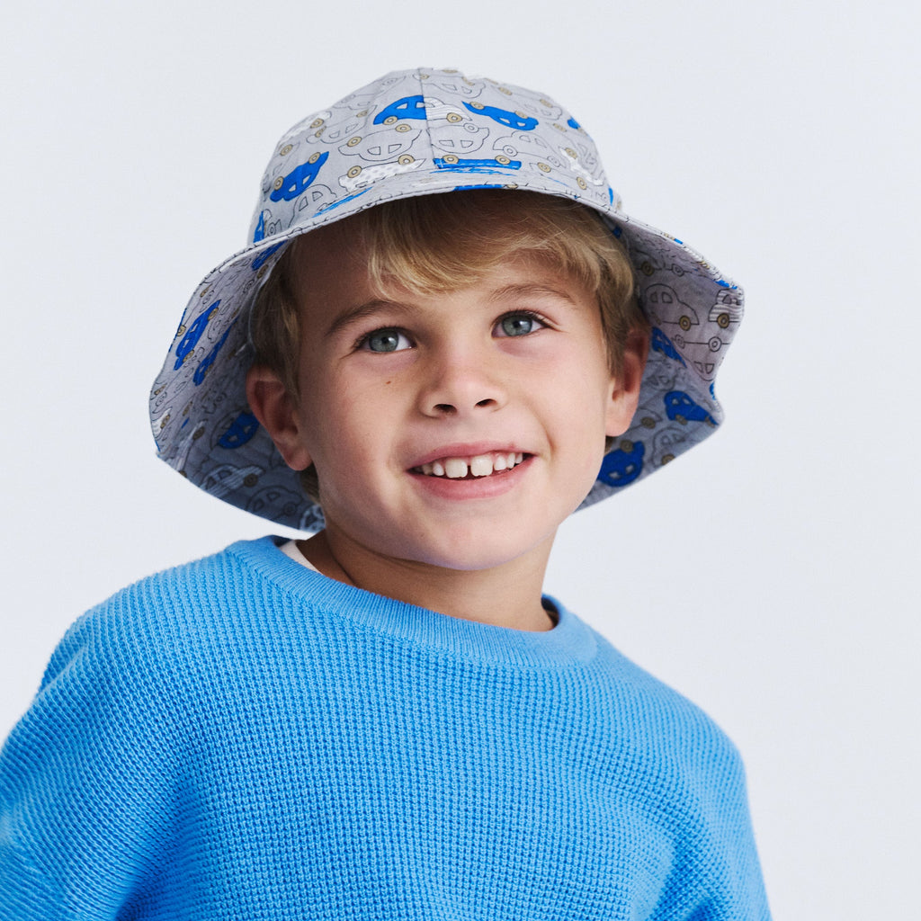  Levi Bucket Hat - Blue Car