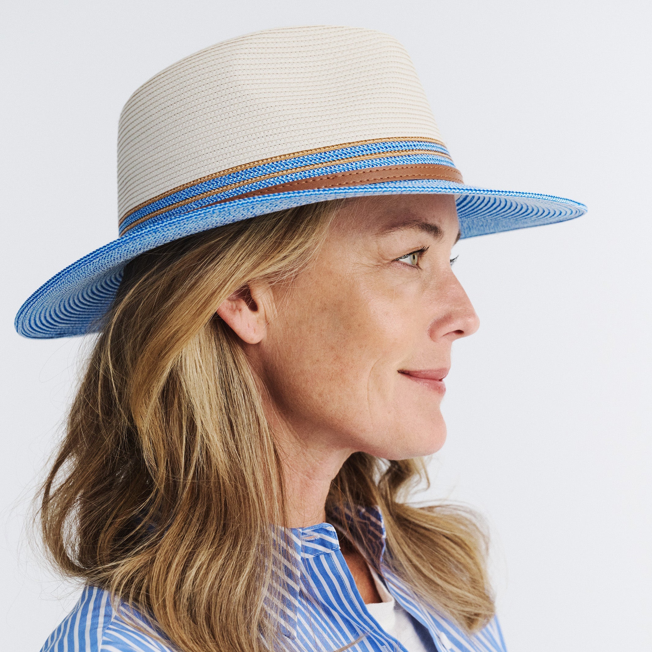  Heritage Town & Country Hat - Ivory/Ice Blue