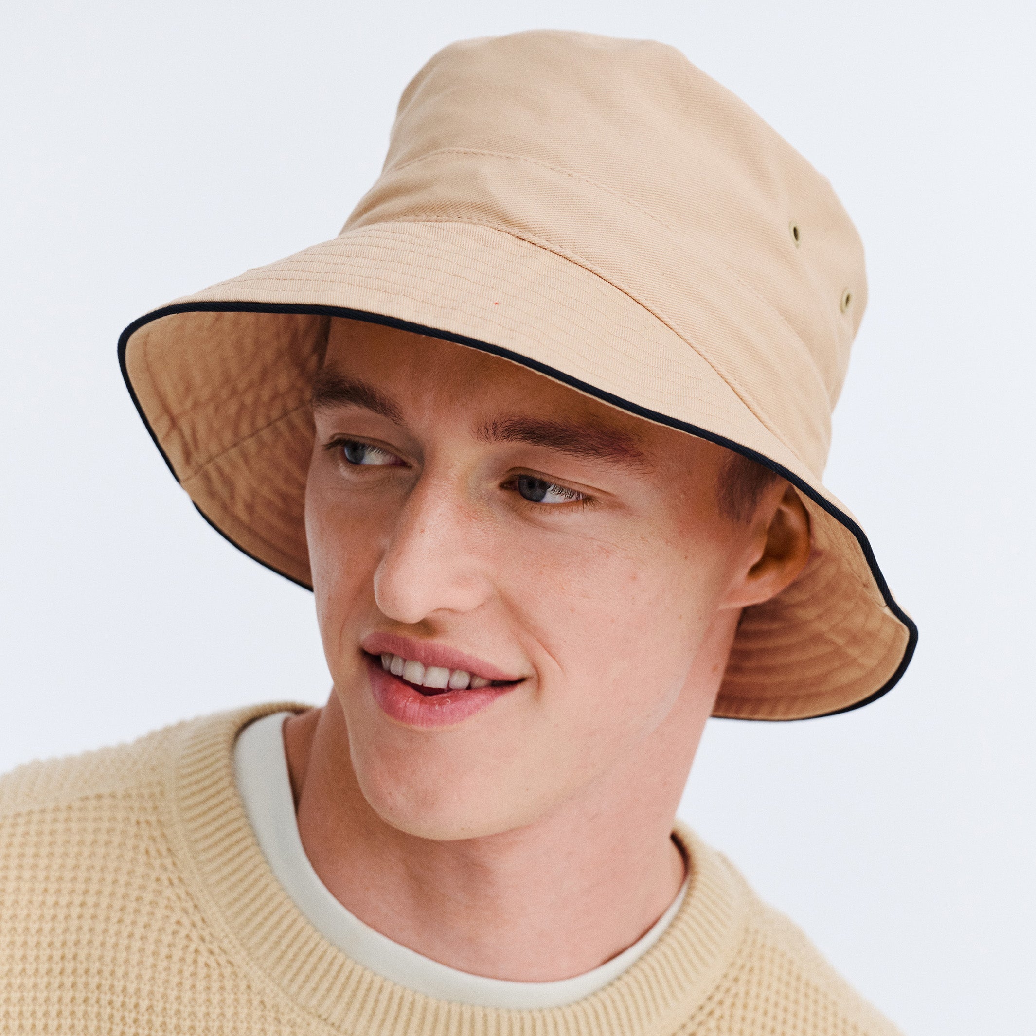  Jester Bucket Hat - Khaki/Navy