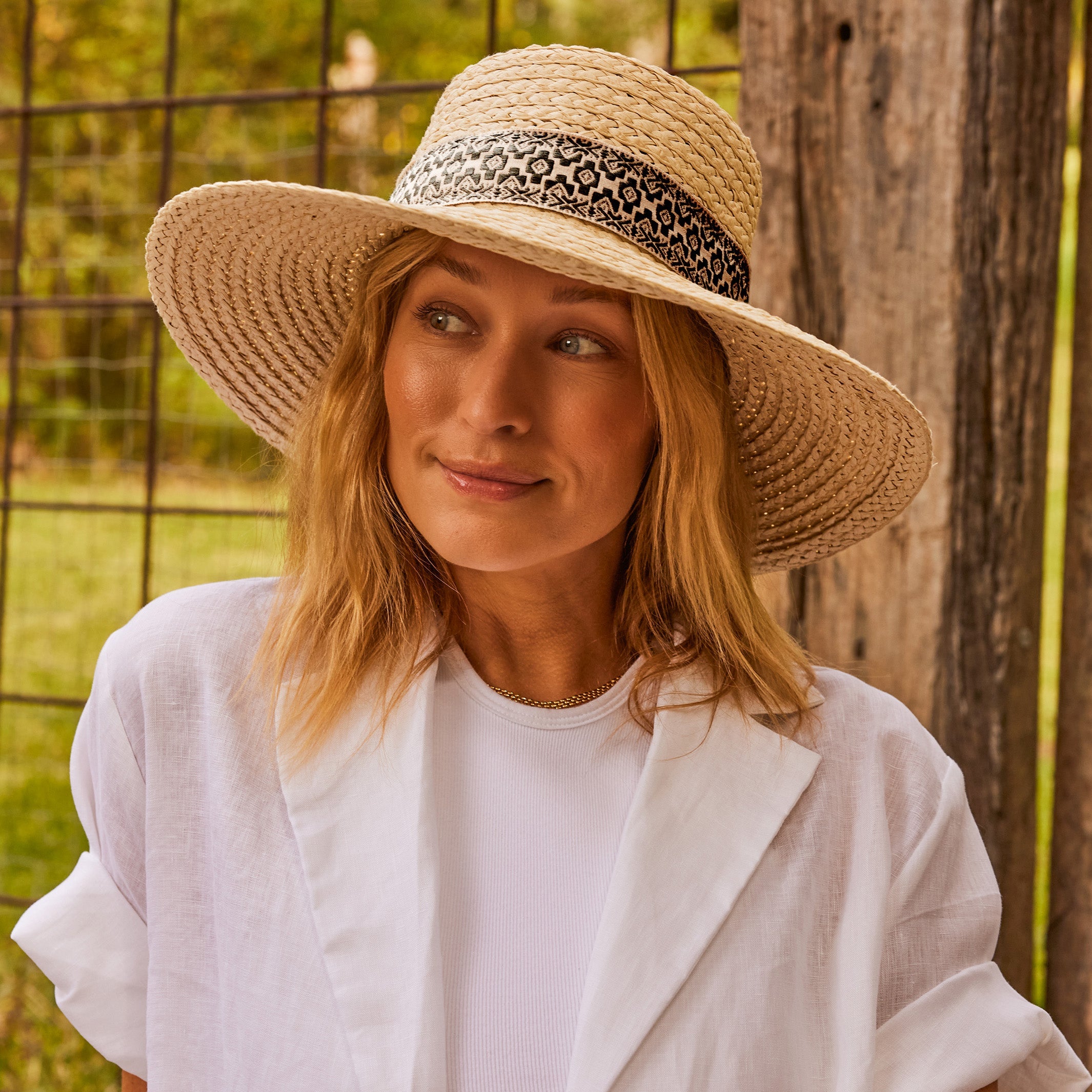  Zara Wide Brim Hat - Ivory Black