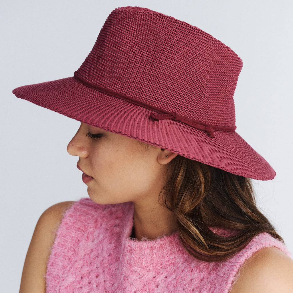  Jacqui Mannish Hat - Magenta