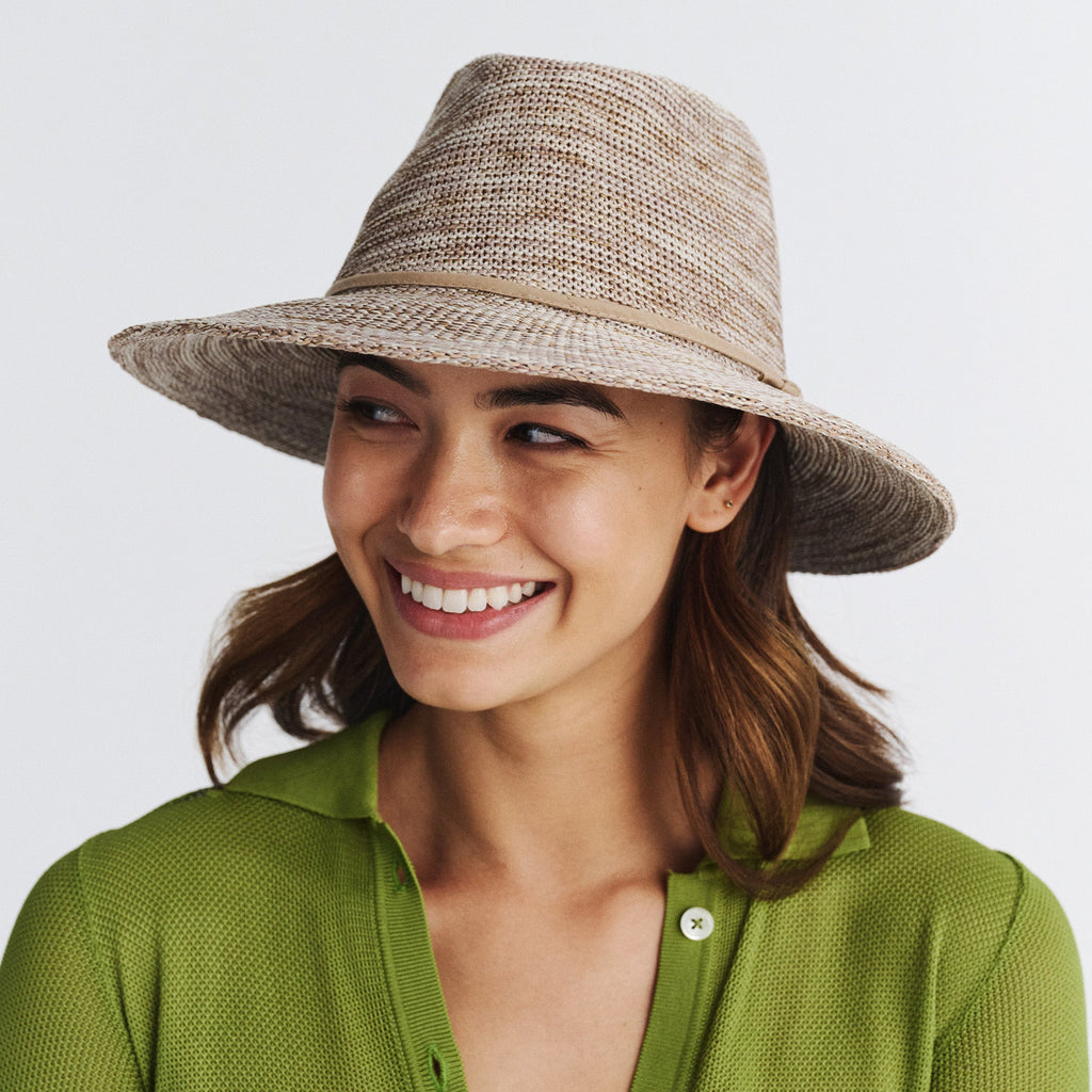  Jacqui Mannish Hat - Mixed Camel