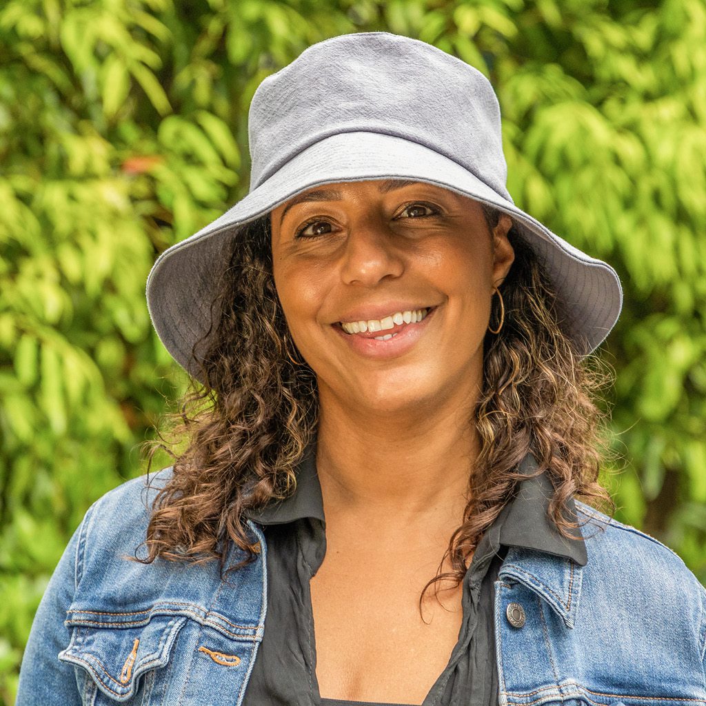  Sadie Linen Bucket Hat - Blue
