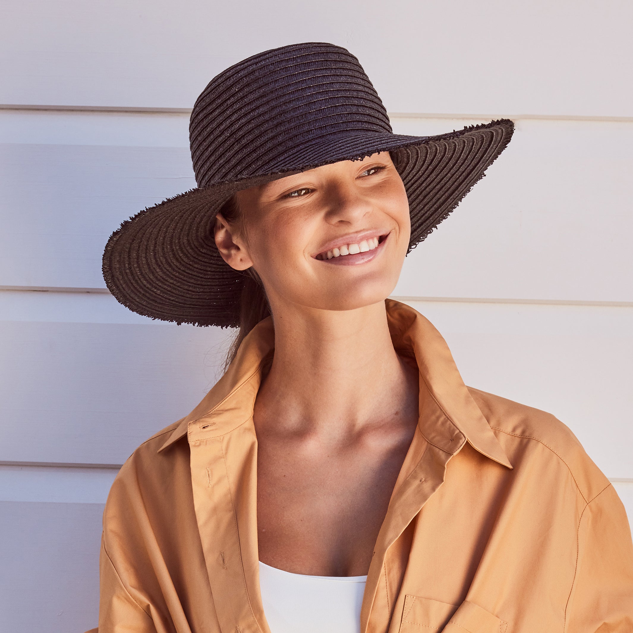  Kayla Capeline Hat - Black