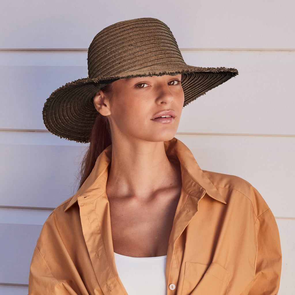  Kayla Capeline Hat - Chocolate