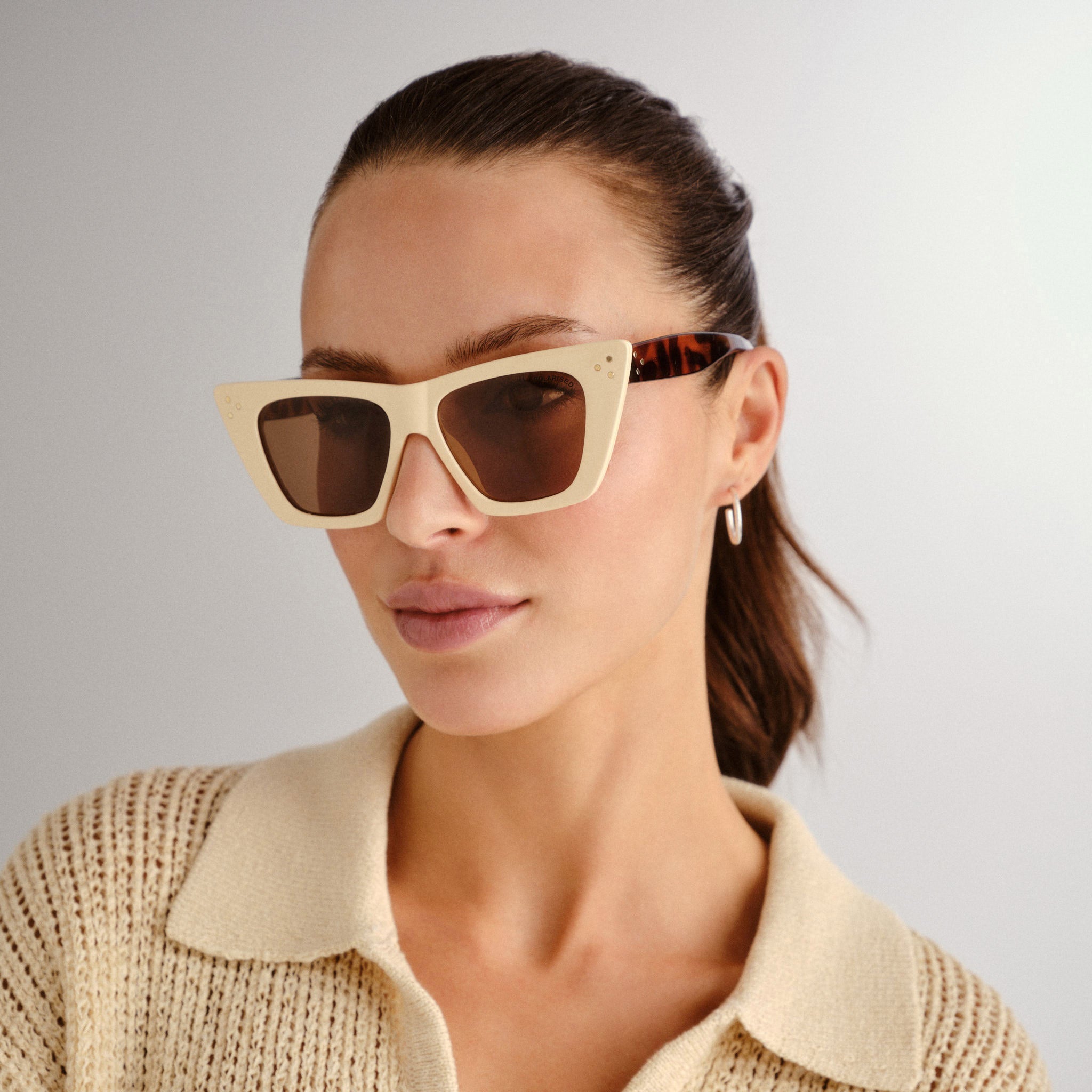  Magenta Sunglasses - Ivory Tort