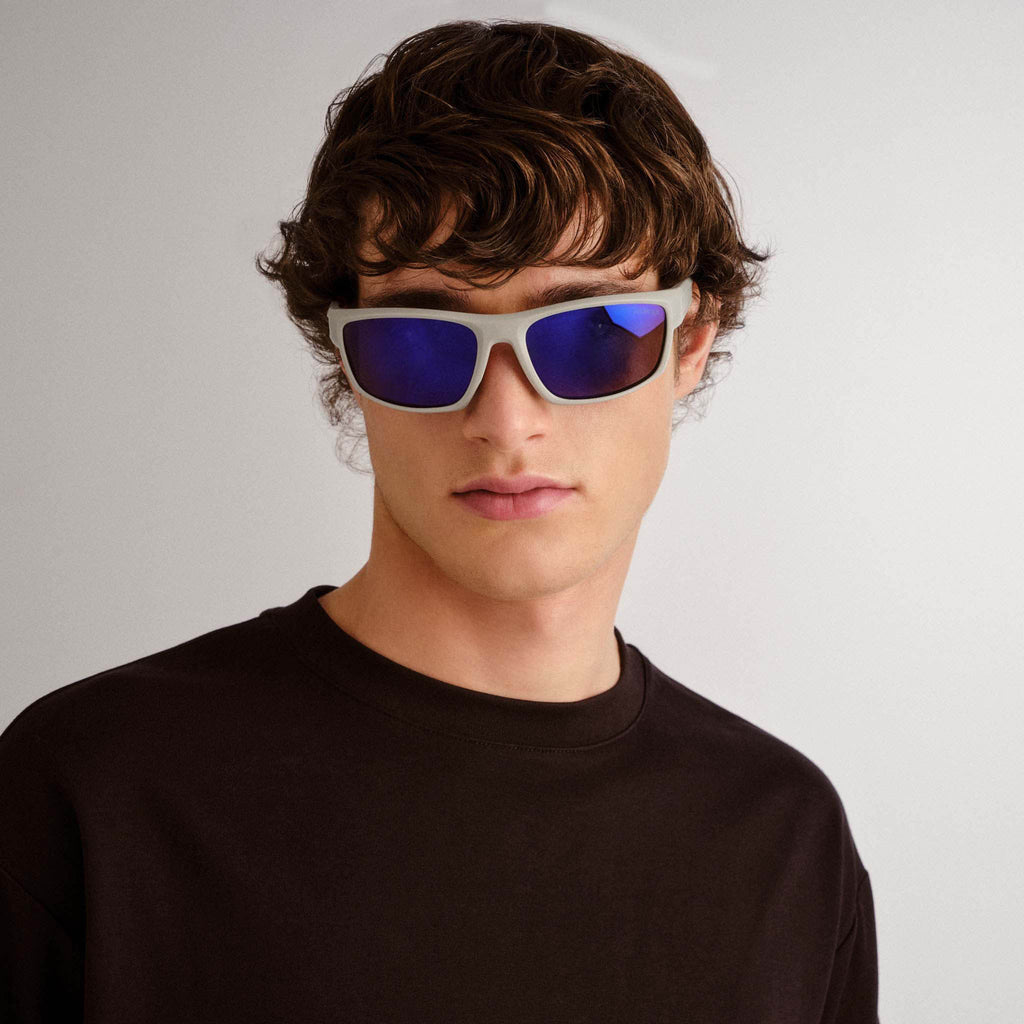  Kulnura Sunglasses - Matte Grey
