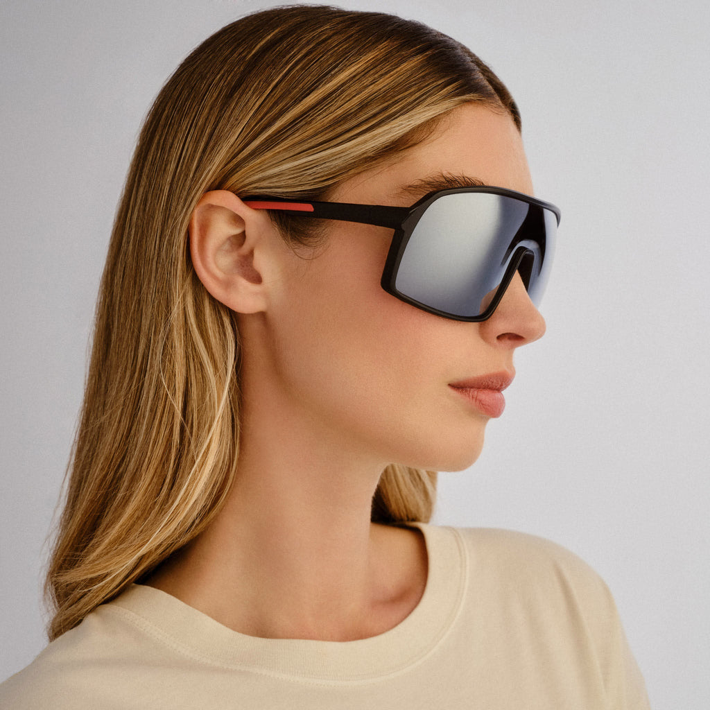  Outfield Shield Sunglasses - Black/Red