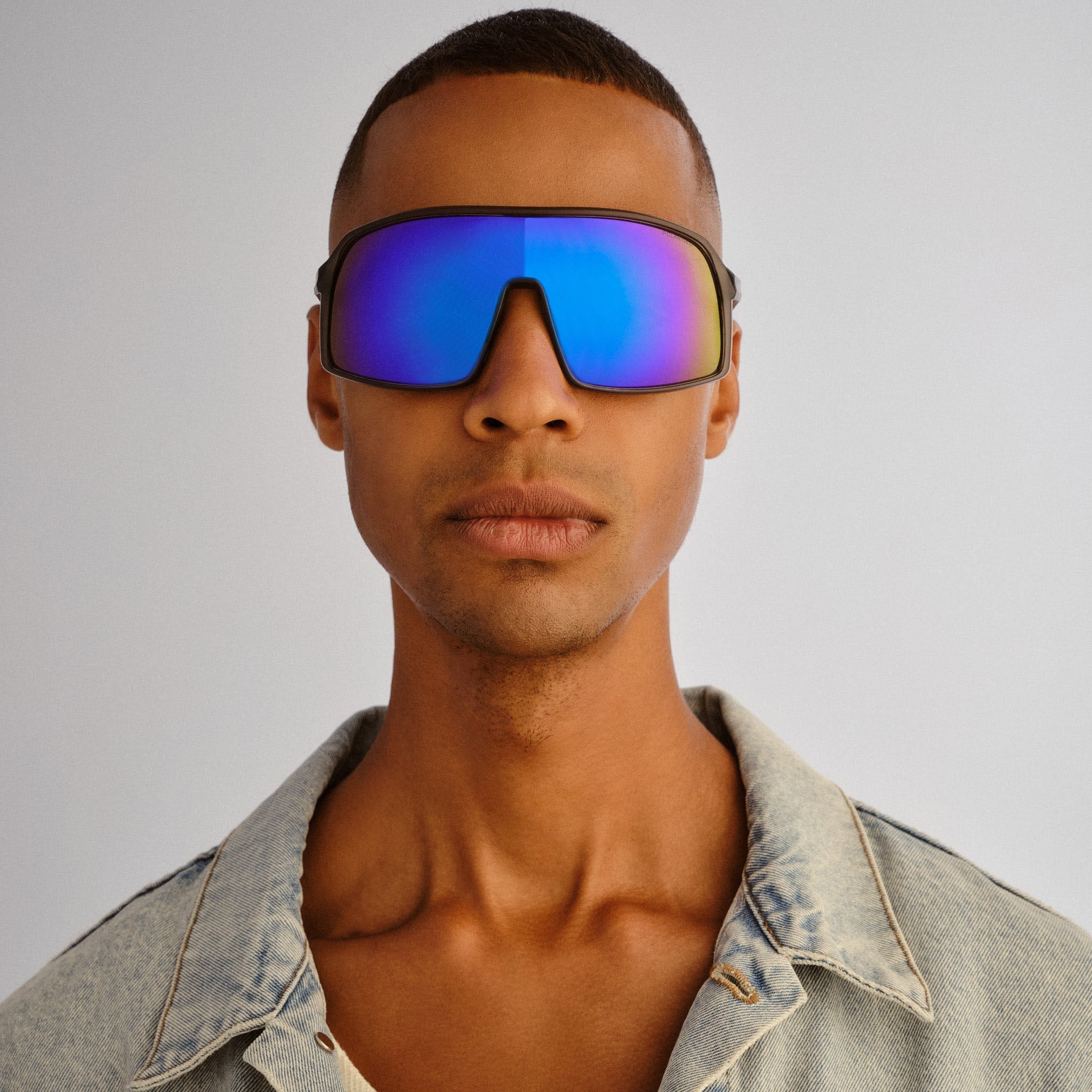  Outfield Shield Sunglasses - Grey/Neon Blue